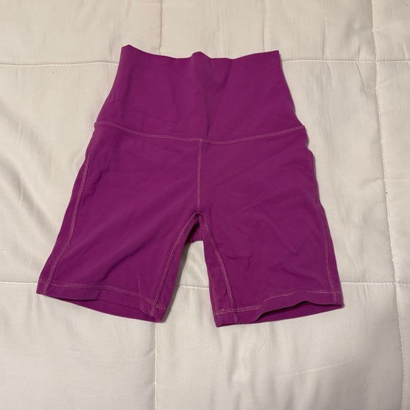 Lululemon biker shorts 6” - Picture 3 of 4